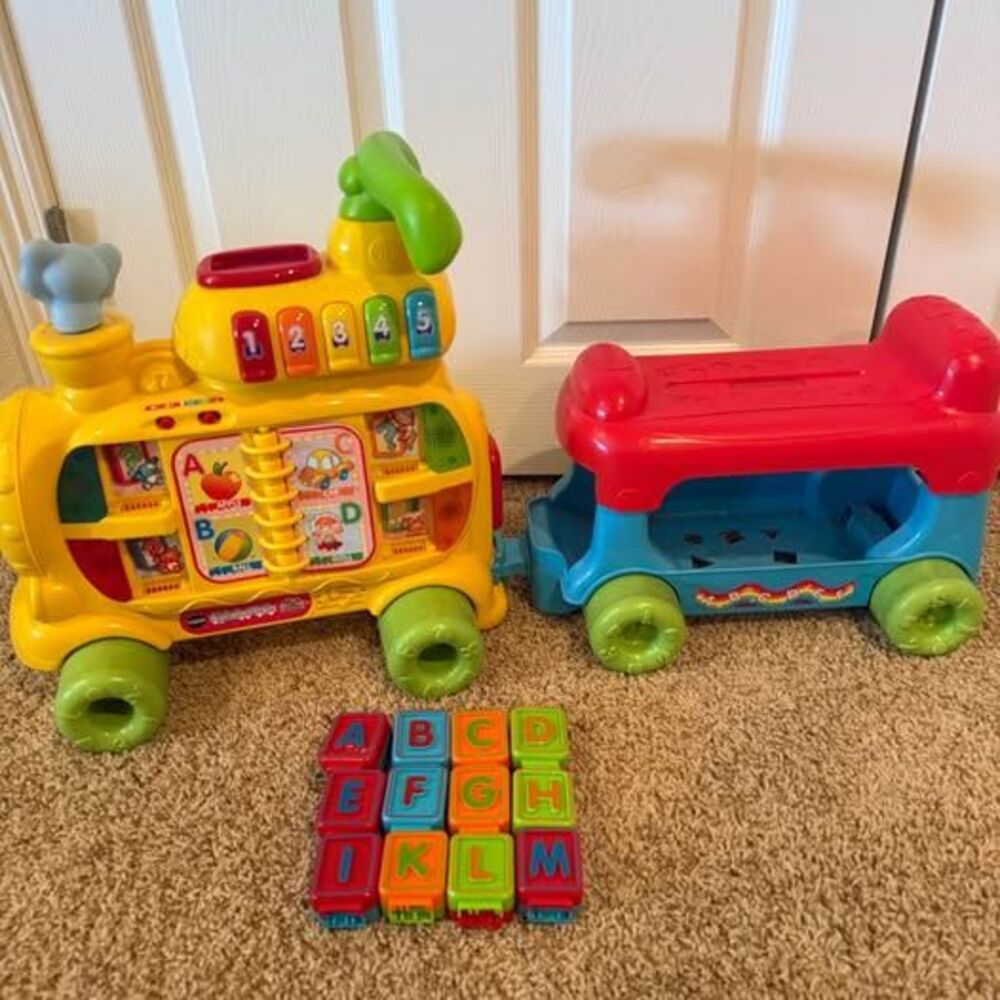 VTEch Alphabet Train Sit to Stand EUC